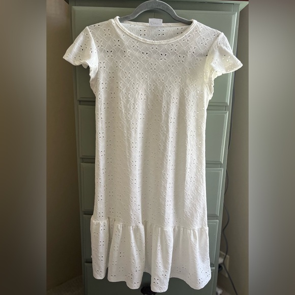 Like New Olivia Rae White Eyelet Short Sleeve Top S M - Picture 1 of 8